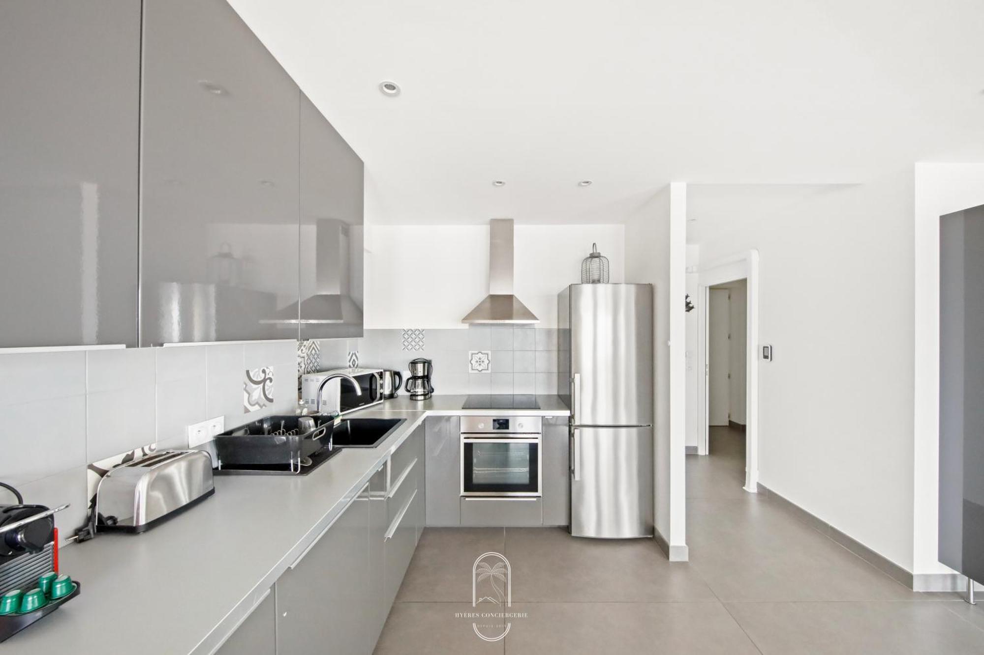 Villa Antoine Appartement Rdj Vue Mer Clim Wifi Parking Plage 50M La Garonne เลอ ปราเดต์ ภายนอก รูปภาพ