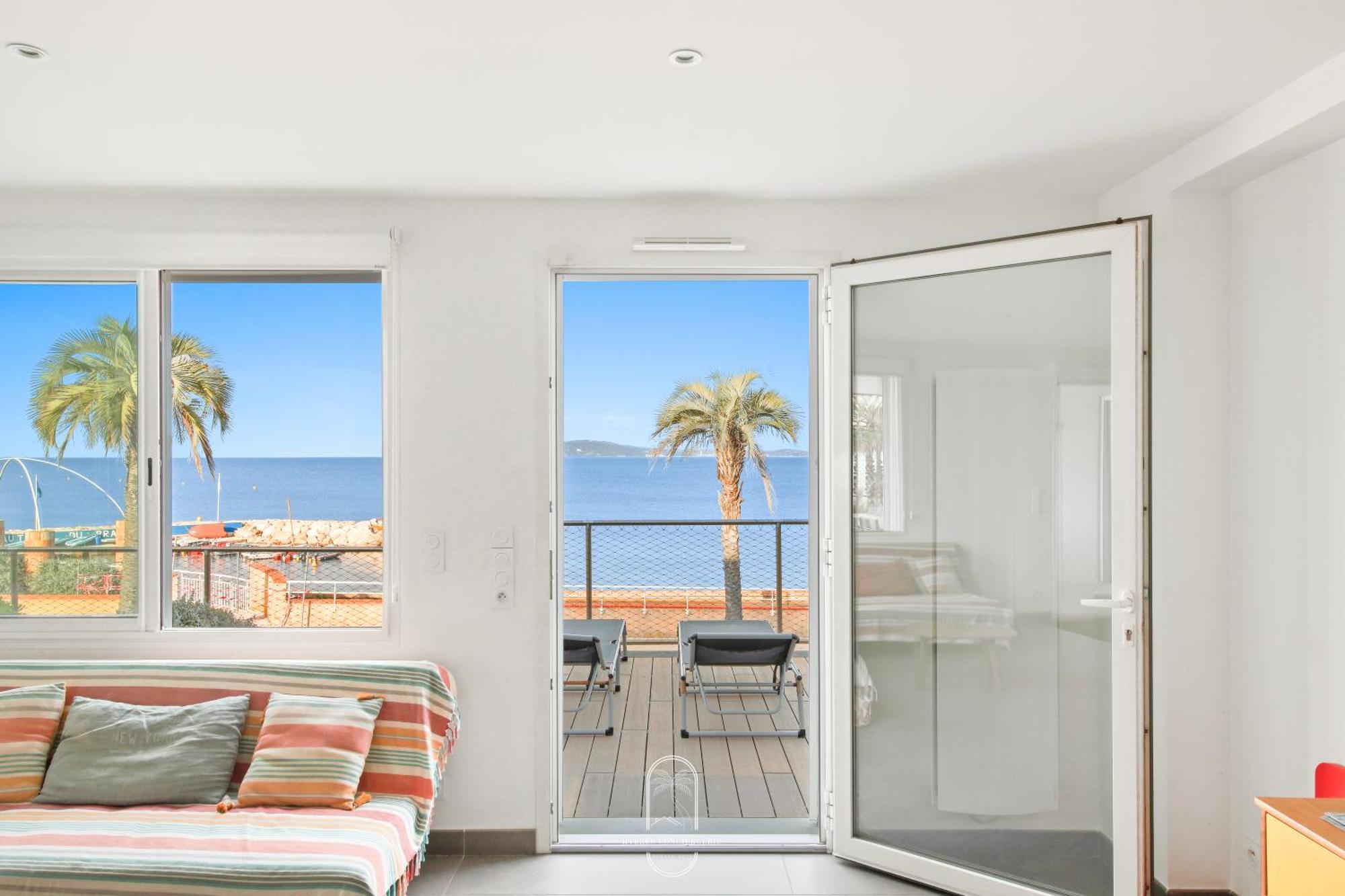 Villa Antoine Appartement Rdj Vue Mer Clim Wifi Parking Plage 50M La Garonne เลอ ปราเดต์ ภายนอก รูปภาพ