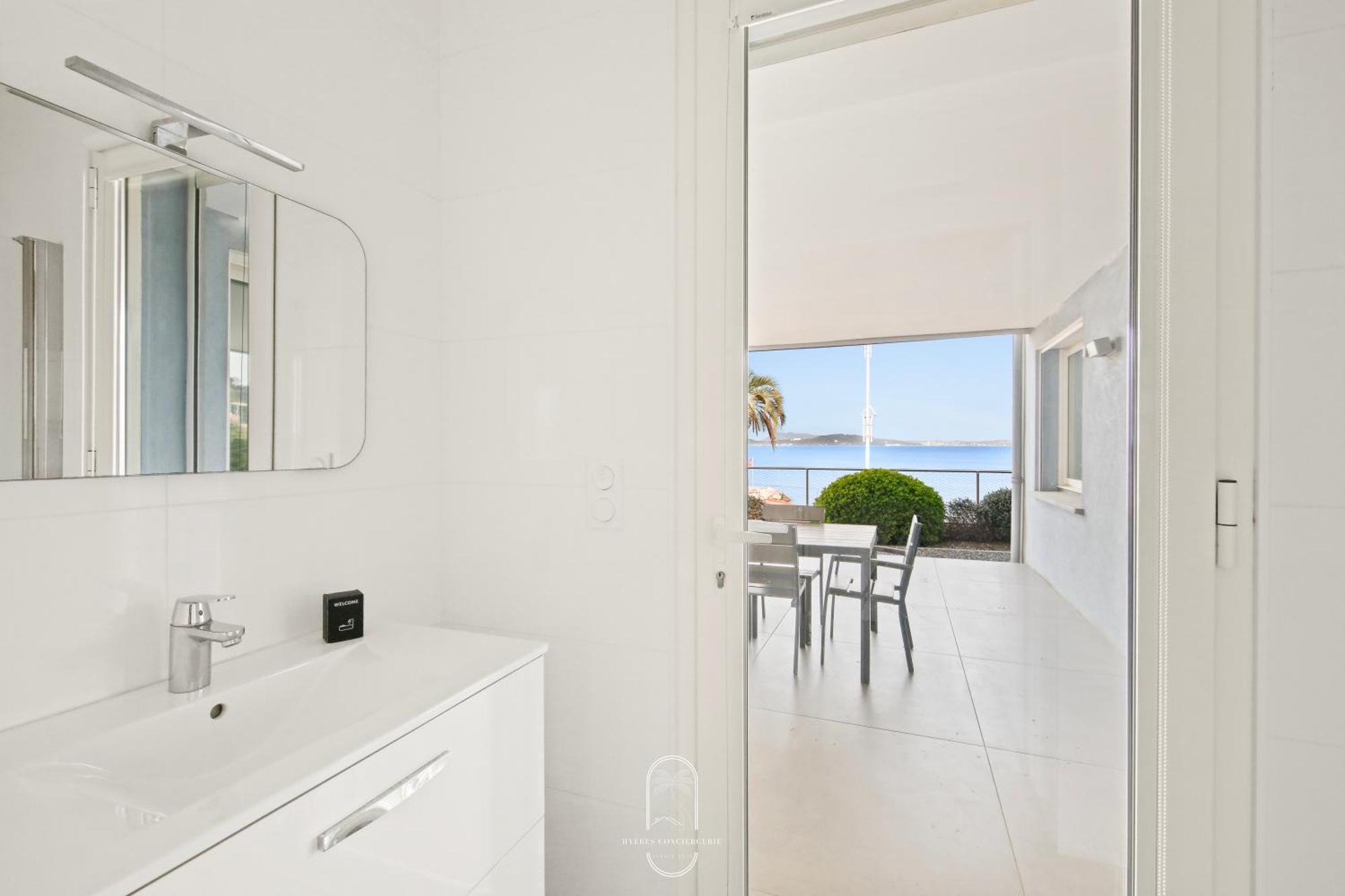 Villa Antoine Appartement Rdj Vue Mer Clim Wifi Parking Plage 50M La Garonne เลอ ปราเดต์ ภายนอก รูปภาพ